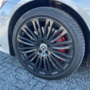 2019 Mercedes-Benz Mercedes-Maybach S 560 4M   - Photo 7 - Canoga Park, CA 91303