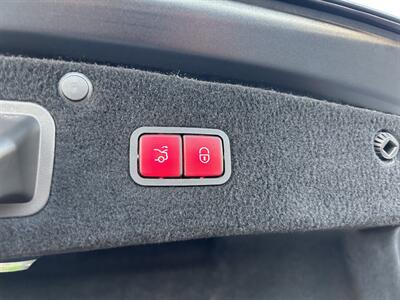 2019 Mercedes-Benz AMG S 63 - Photo 11 - Canoga Park, CA 91303