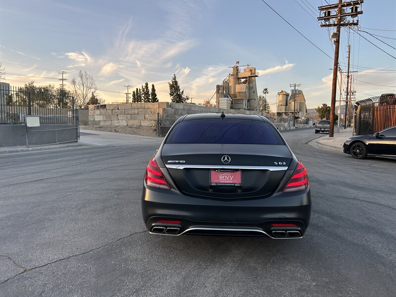2019 Mercedes-Benz AMG S 63 - Photo 8 - Canoga Park, CA 91303