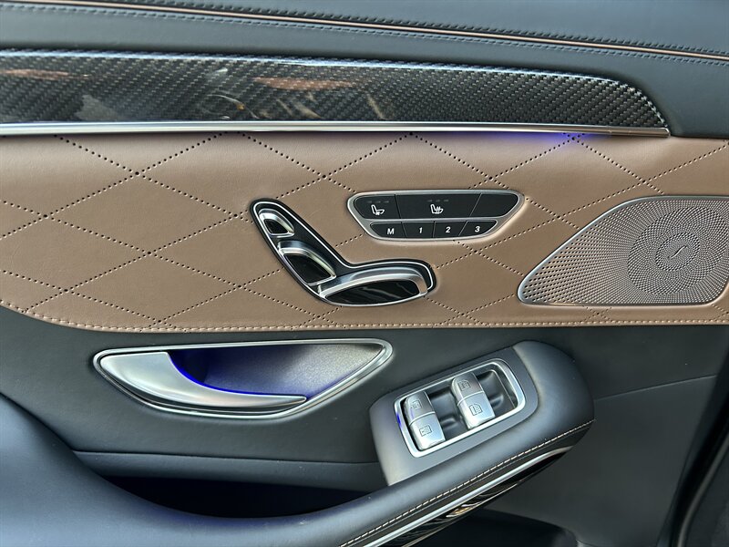 2019 Mercedes-Benz AMG S 63 - Photo 25 - Canoga Park, CA 91303