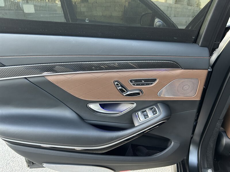 2019 Mercedes-Benz AMG S 63 - Photo 24 - Canoga Park, CA 91303