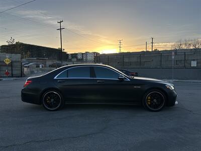 2019 Mercedes-Benz AMG S 63 - Photo 5 - Canoga Park, CA 91303