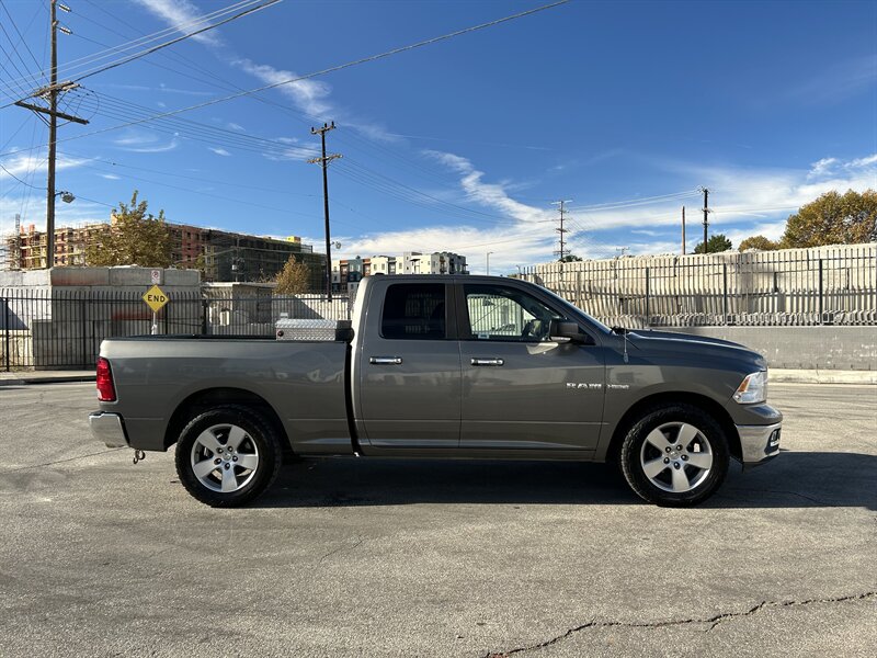 2010 Dodge Ram 1500 SLT - Photo 5 - Canoga Park, CA 91303
