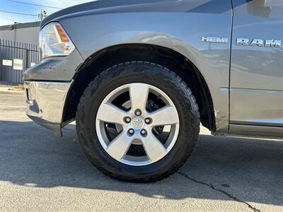 2010 Dodge Ram 1500 SLT - Photo 16 - Canoga Park, CA 91303