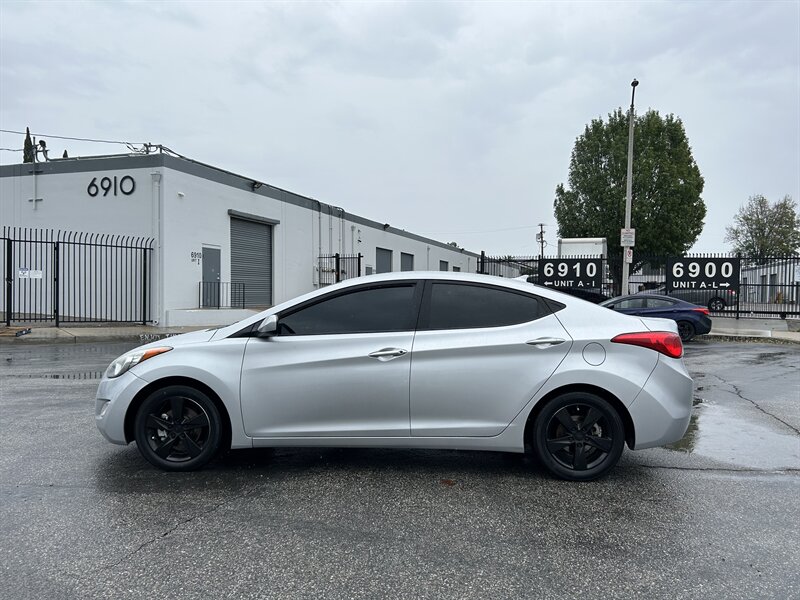 2013 Hyundai ELANTRA GLS - Photo 2 - Canoga Park, CA 91303