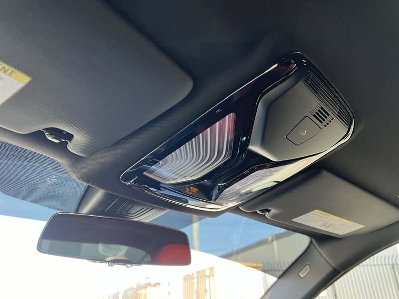 2024 BMW M4 Competition xDrive - Photo 25 - Canoga Park, CA 91303