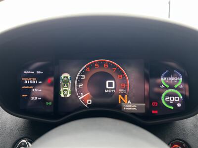 2016 McLaren 570S   - Photo 35 - Canoga Park, CA 91303