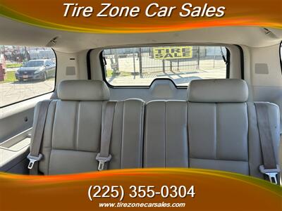 2009 GMC Yukon XL SLE   - Photo 9 - Baton Rouge, LA 70805