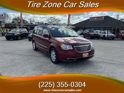 2016 Chrysler Town & Country Touring   - Photo 5 - Baton Rouge, LA 70805