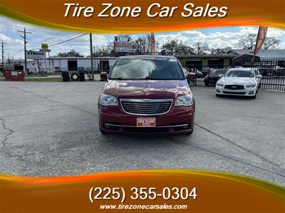 2016 Chrysler Town & Country Touring   - Photo 1 - Baton Rouge, LA 70805