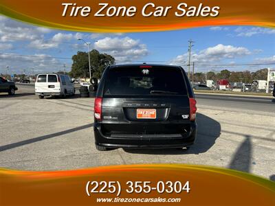2014 Dodge Grand Caravan SXT 30th Anniversary   - Photo 4 - Baton Rouge, LA 70805
