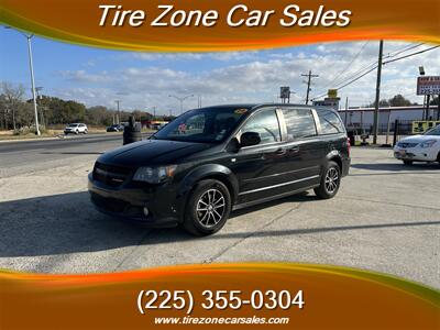2014 Dodge Grand Caravan SXT 30th Anniversary   - Photo 2 - Baton Rouge, LA 70805