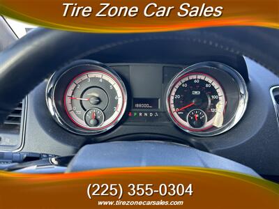 2014 Dodge Grand Caravan SXT 30th Anniversary   - Photo 10 - Baton Rouge, LA 70805