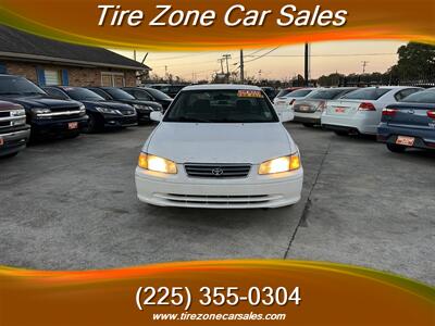 2001 Toyota Camry LE Sedan