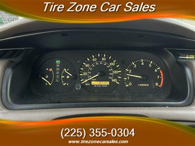 2001 Toyota Camry LE   - Photo 9 - Baton Rouge, LA 70805