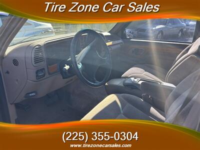 1995 Chevrolet Suburban C1500 - Photo 6 - Baton Rouge, LA 70805