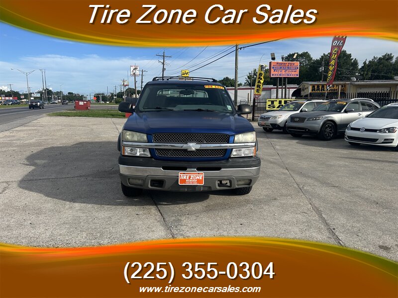 2004 Chevrolet Avalanche 1500   - Photo 1 - Baton Rouge, LA 70805