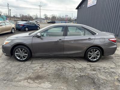 2016 Toyota Camry LE   - Photo 4 - Indianapolis, IN 46226