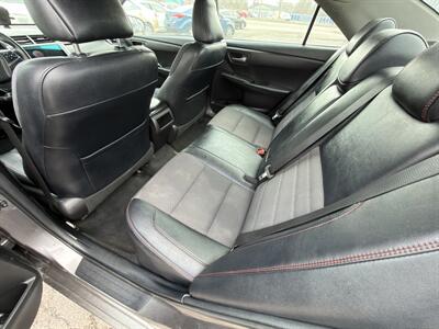 2016 Toyota Camry LE   - Photo 14 - Indianapolis, IN 46226