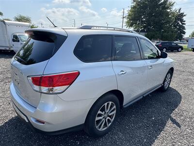 2015 Nissan Pathfinder S   - Photo 6 - Indianapolis, IN 46226