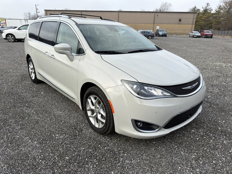 2019 Chrysler Pacifica Touring L Plus