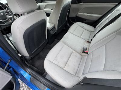 2017 Hyundai ELANTRA SE   - Photo 15 - Indianapolis, IN 46226