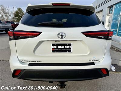 2021 Toyota Highlander XLE - Photo 18 - North Salt Lake, UT 84010