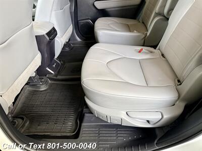 2021 Toyota Highlander XLE - Photo 4 - North Salt Lake, UT 84010