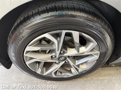 2022 Hyundai SONATA SEL   - Photo 8 - North Salt Lake, UT 84010