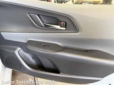 2023 Toyota Prius XLE   - Photo 24 - North Salt Lake, UT 84010