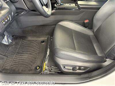 2023 Toyota Prius XLE   - Photo 18 - North Salt Lake, UT 84010