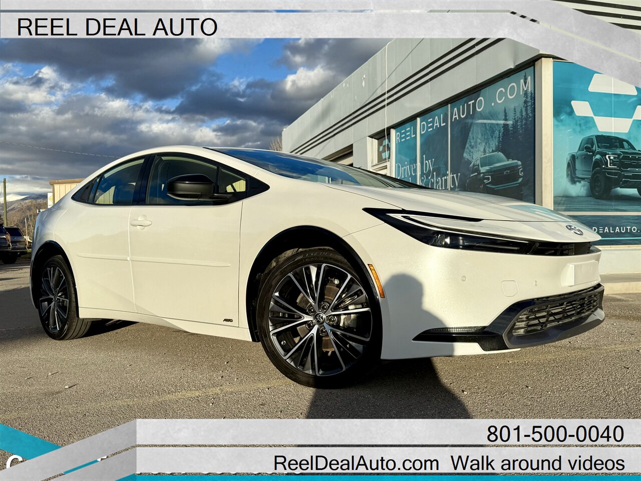 2023 Toyota Prius XLE   - Photo 1 - North Salt Lake, UT 84010