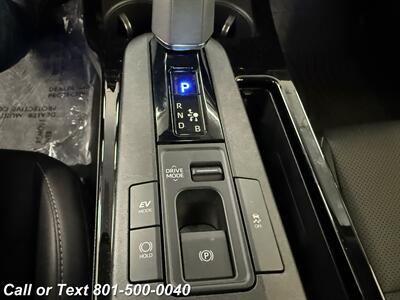 2023 Toyota Prius XLE   - Photo 6 - North Salt Lake, UT 84010