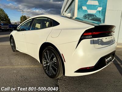 2023 Toyota Prius XLE   - Photo 43 - North Salt Lake, UT 84010