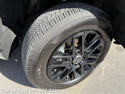 2024 Toyota Tundra Limited - Photo 14 - North Salt Lake, UT 84010