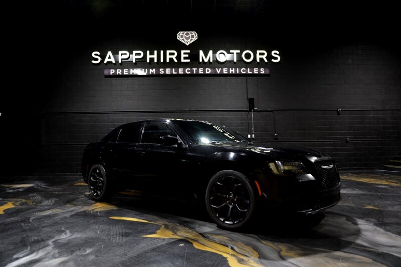 2019 Chrysler 300 Series S  