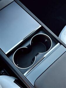 2025 Tesla Model 3 Long Range   - Photo 21 - Long Beach, CA 90813