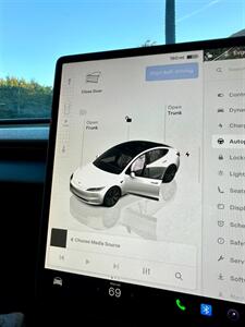 2025 Tesla Model 3 Long Range   - Photo 20 - Long Beach, CA 90813