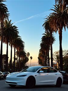 2025 Tesla Model 3 Long Range   - Photo 4 - Long Beach, CA 90813