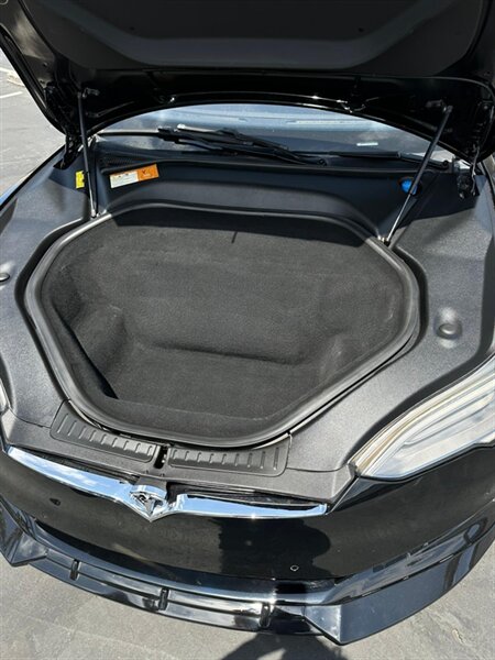 2016 Tesla Model S 90D - Photo 9 - Long Beach, CA 90813