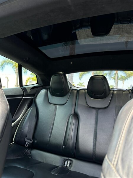 2016 Tesla Model S 90D - Photo 8 - Long Beach, CA 90813