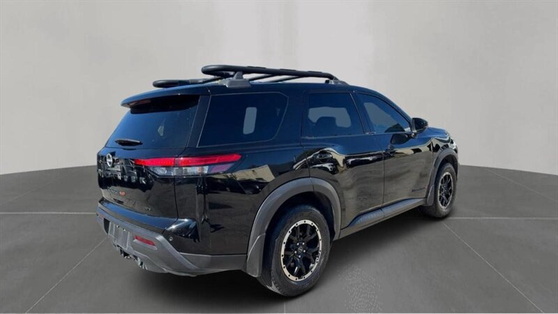 2023 Nissan Pathfinder Rock Creek - Photo 4 - Long Beach, CA 90813