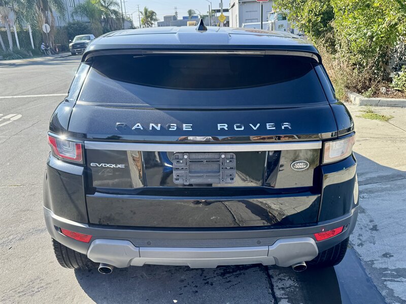 2019 Land Rover Range Rover Evoque SE - Photo 7 - Long Beach, CA 90813