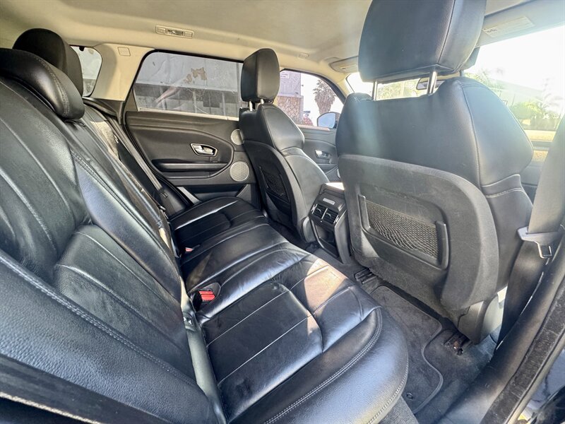 2019 Land Rover Range Rover Evoque SE - Photo 17 - Long Beach, CA 90813