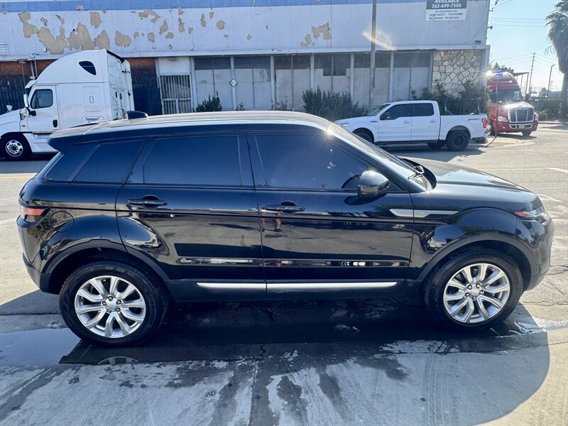 2019 Land Rover Range Rover Evoque SE - Photo 5 - Long Beach, CA 90813