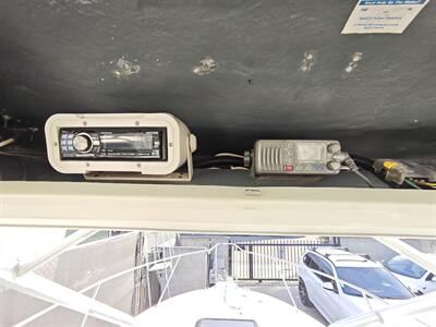 2004 Trophy &laquo;model&raquo;   - Photo 27 - Long Beach, CA 90813