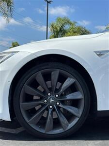 2013 Tesla Model S   - Photo 5 - Long Beach, CA 90813