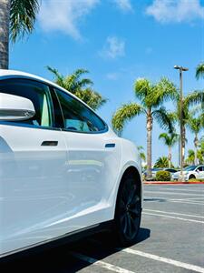 2013 Tesla Model S   - Photo 8 - Long Beach, CA 90813