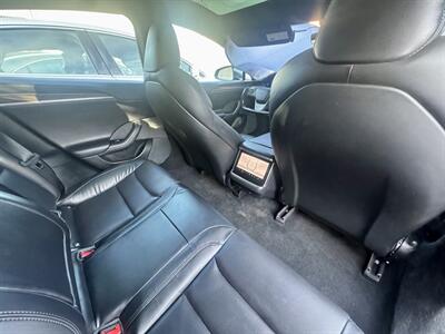 2022 Tesla Model S   - Photo 3 - Long Beach, CA 90813