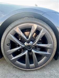 2022 Tesla Model S   - Photo 14 - Long Beach, CA 90813